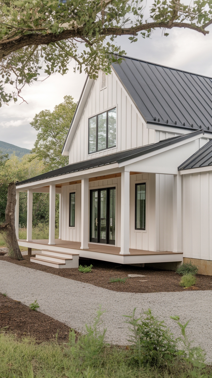 Charming Modern Farmhouse with Mountain Views